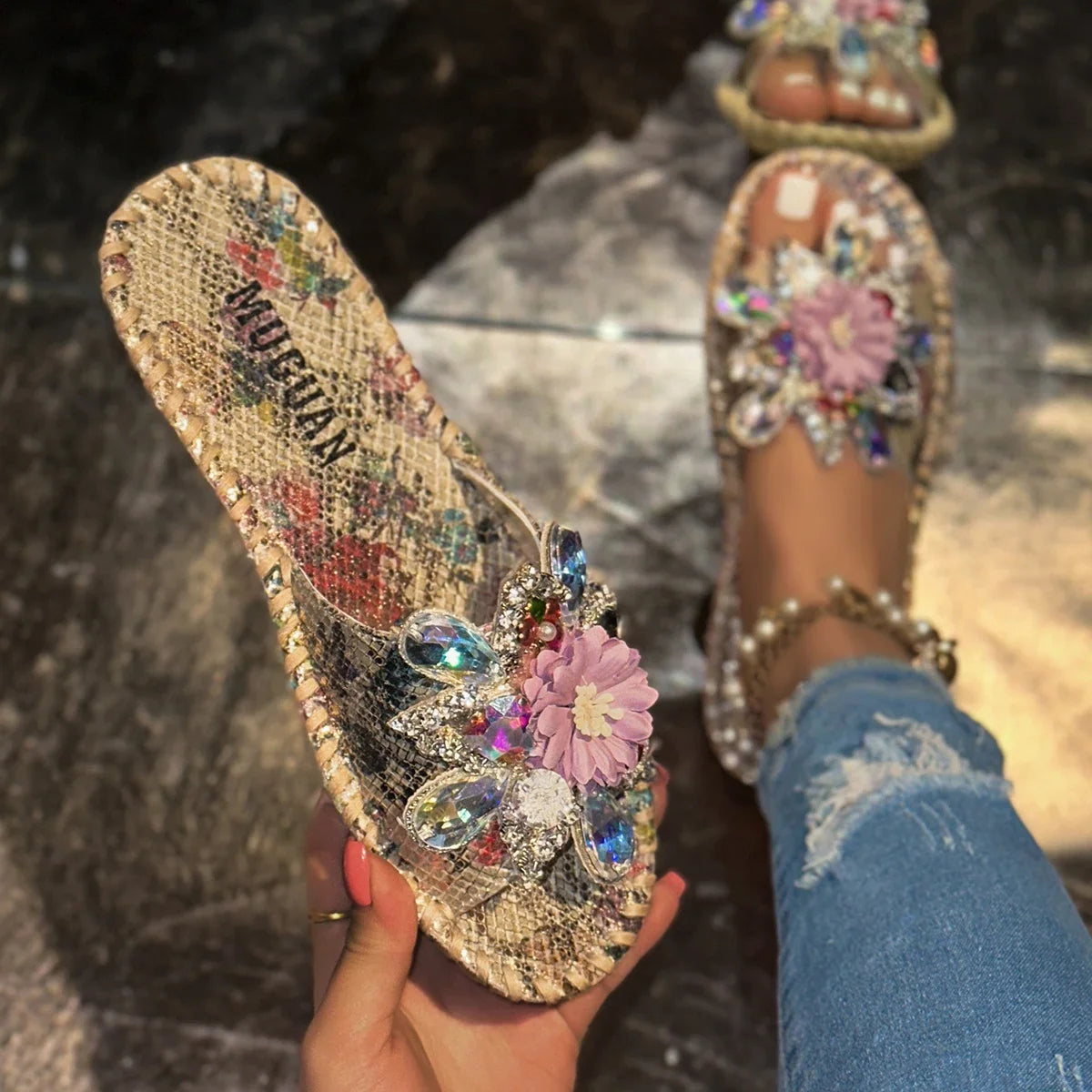 Women Slippers Outdoor Flats Bling Sandals Crystal Flower Summer Zpaxo