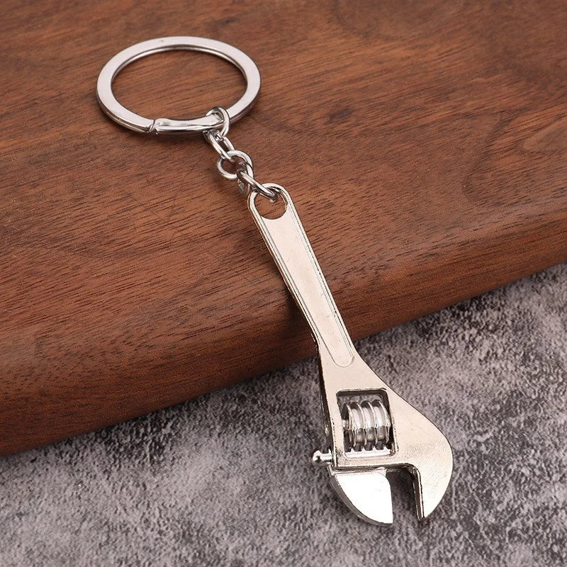 Metal Adjustable Wrench Keychain – Mini Tool Pendant Gift Novelty Keychain Zpaxo silvery