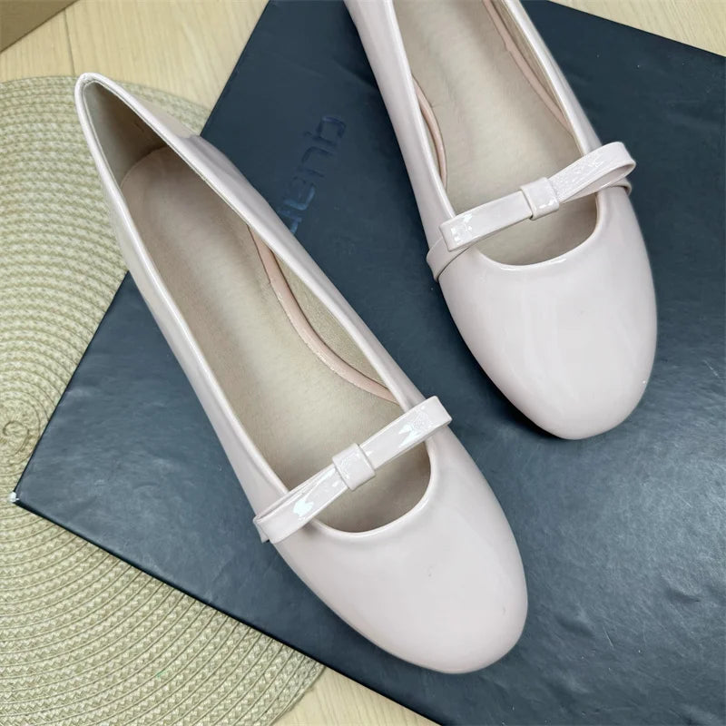 Flat Shoes for Women 2025 New Round Toe Spring and Autumn Bow Ballet Shoes, Shallow Mouth Plus Size Women's Shoes 44 Loafers Zpaxo