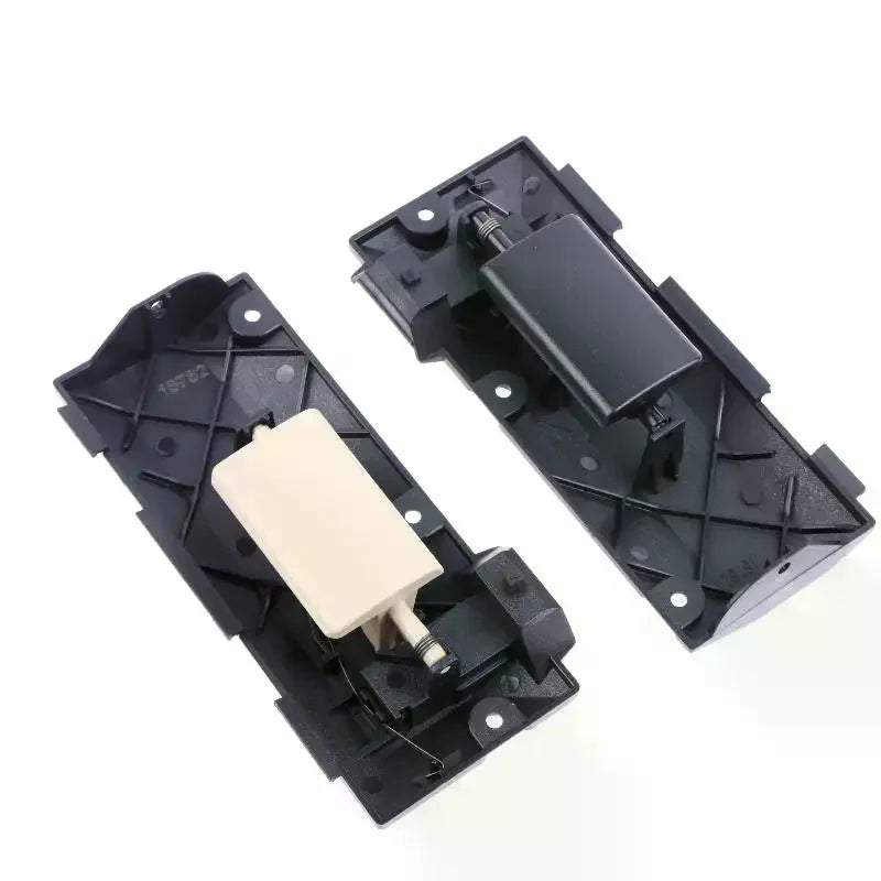Ford Mondeo MK3 Glove Box Latch Handle Lock 1S71-A06072A
