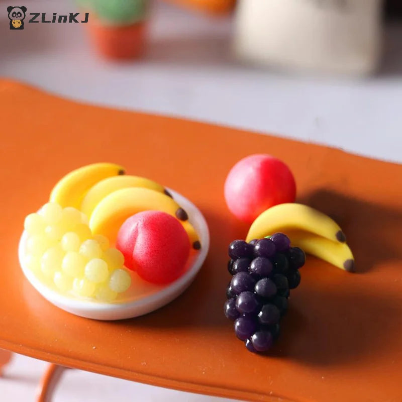 ▶6Pcs/set Mini Simulation Fruit Plate Grape Banana Peach Dollhouse Kitchen Decoration Zpaxo
