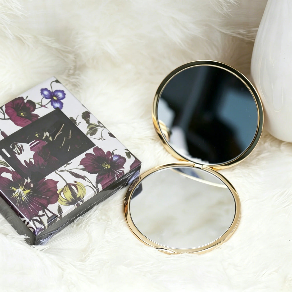 Vintage Gold Folding Compact Makeup Mirror – Floral Design