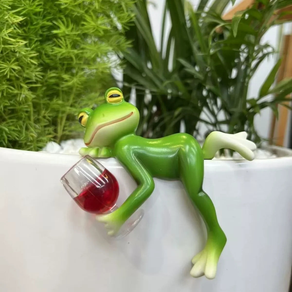 Contemporary Resin Frog Planter Creative Handmade Outdoor Balcony Zpaxo 1pc-Sleep