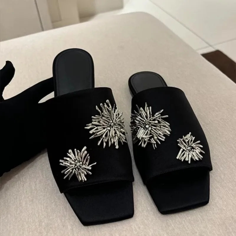 Casual 1 Slip-on Shoes 2025 Women's Flat Fashionable Sandals Daily Driving Flat Shoes Women's Basic Slippers Plus Size 40 Zpaxo