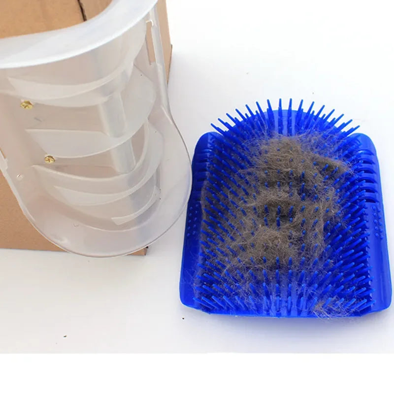 Pet Cat Corner Scratcher Massager Interactive Scratching Brush Comb