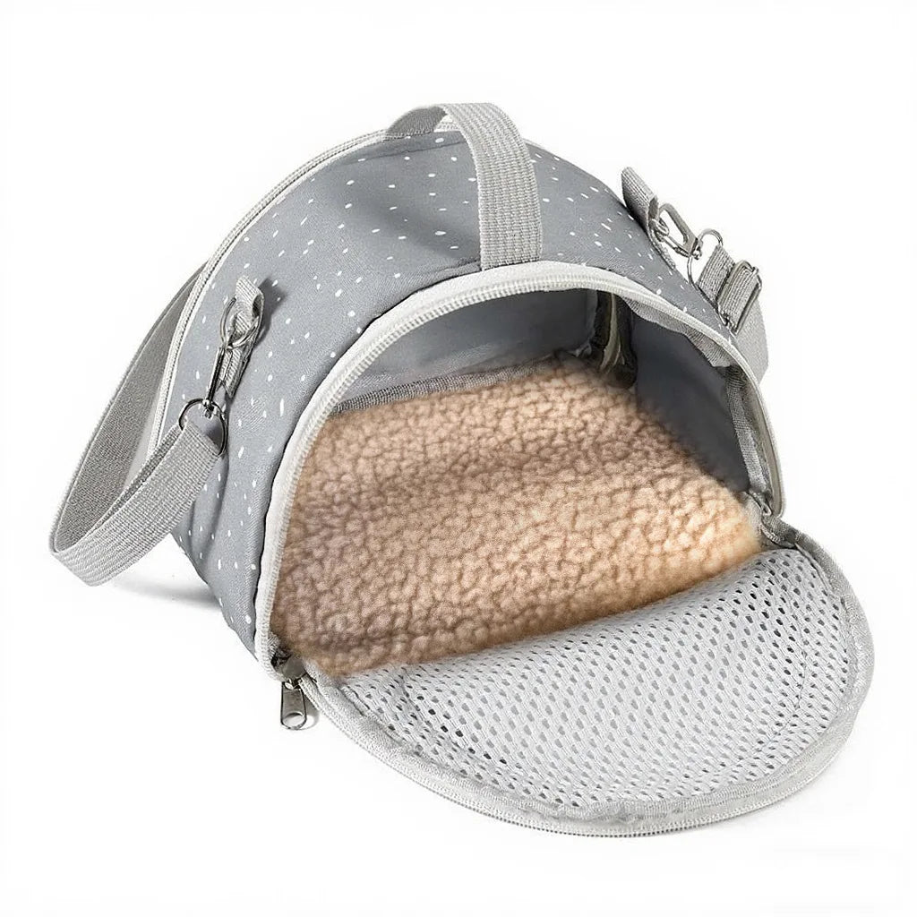 Hamster bag Squirrel bag Hedgehog bag Honey bag Flying Spur Totoro Four Seasons Outdoor Pet Diagonal Crossing bag Zpaxo
