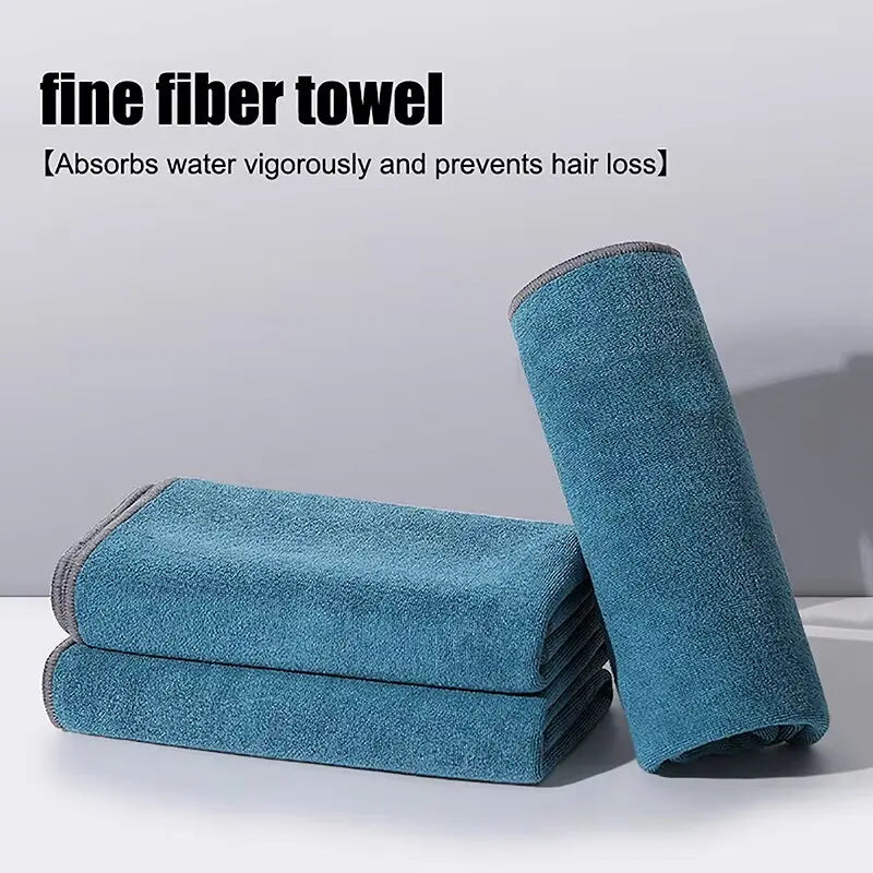 Microfiber Car Drying Towel – Absorbent, Lint & Scratch Free