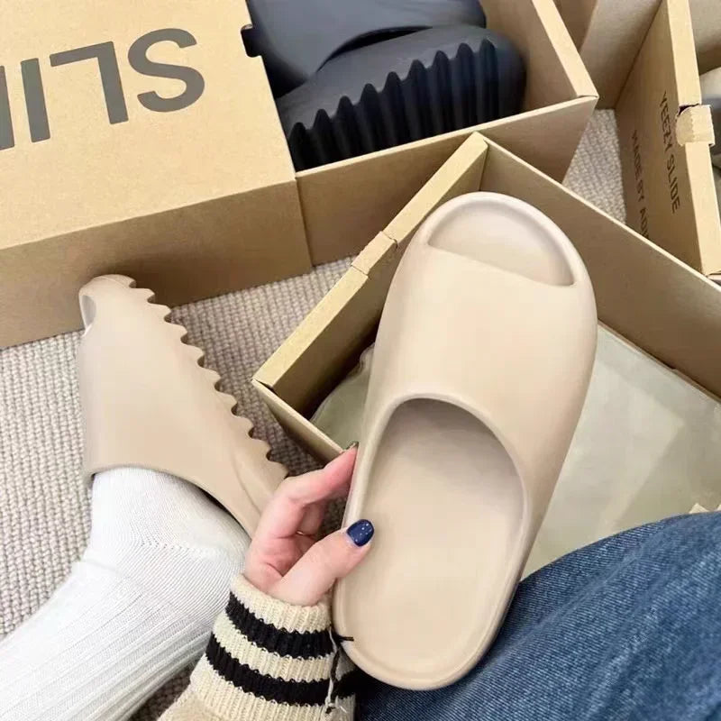 Summer Slippers Woman 2025 Men Women EVA Soft Bottom Luxury Indoor