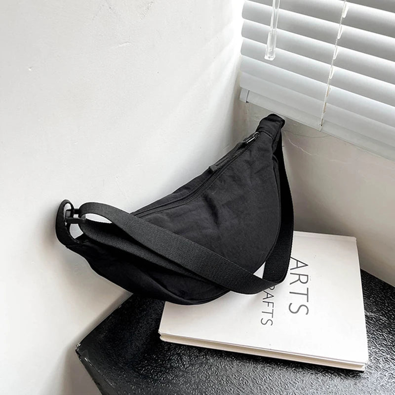 Simple Body Bag Solid Nylon Bags Women Men Unisex Shoulderbag Black Canvas Bag Large Capacity Underarm Stroage Bag with Zipper Zpaxo