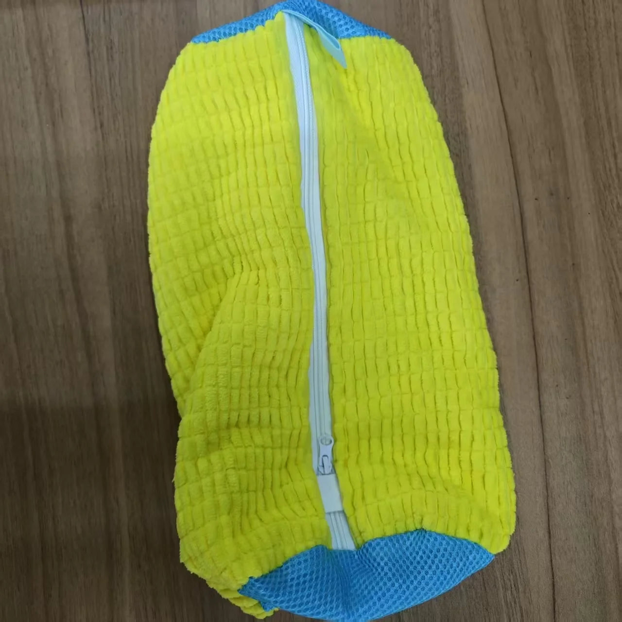 Sneaker Laundry Bag – Mesh Shoe Washing Bag for Machines