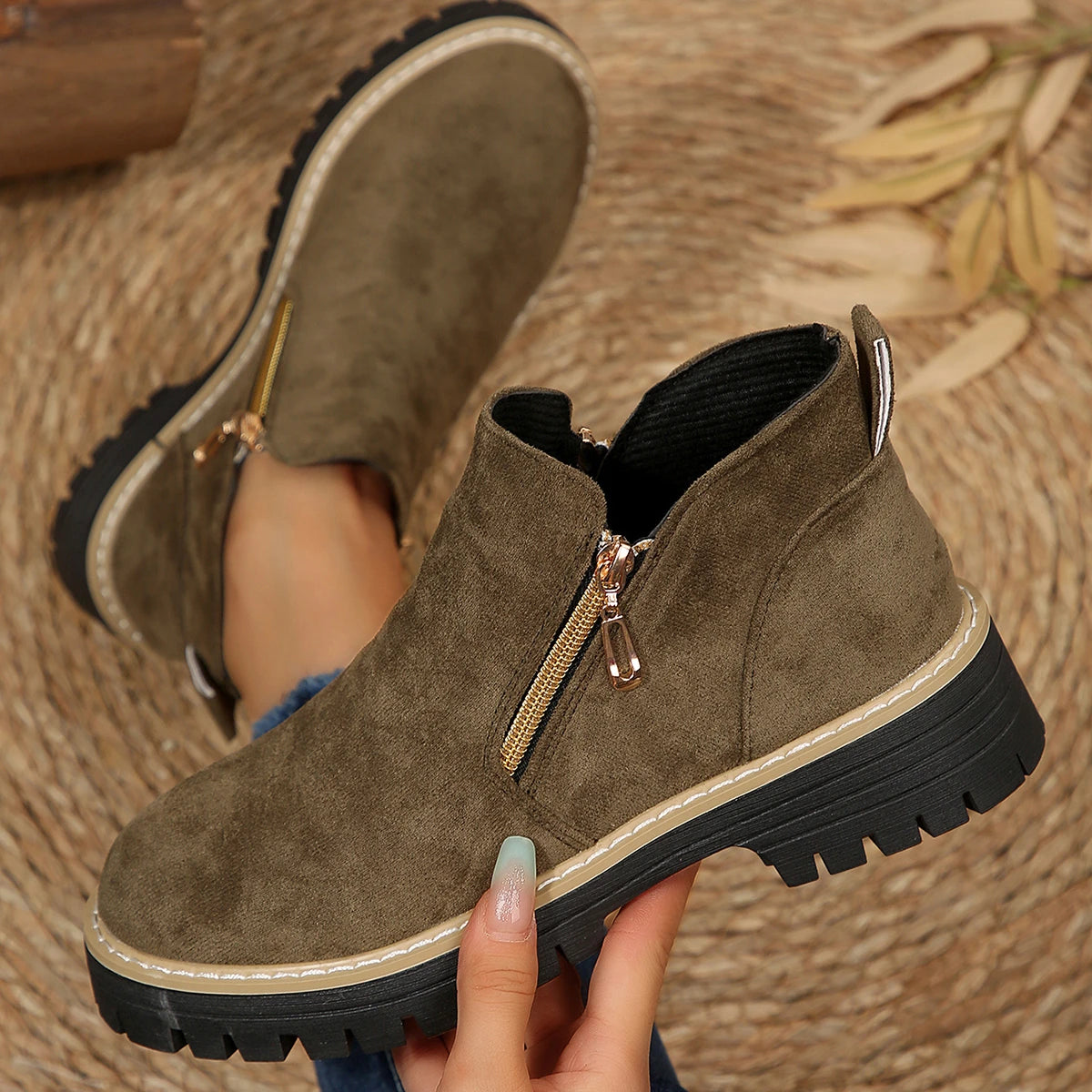 Women Boots Plus Size Platform Shoes Women Simple and Stylish Boots Thick Sole Ankle Boots Fashion Comfortable Shoes for Women Zpaxo army green 43