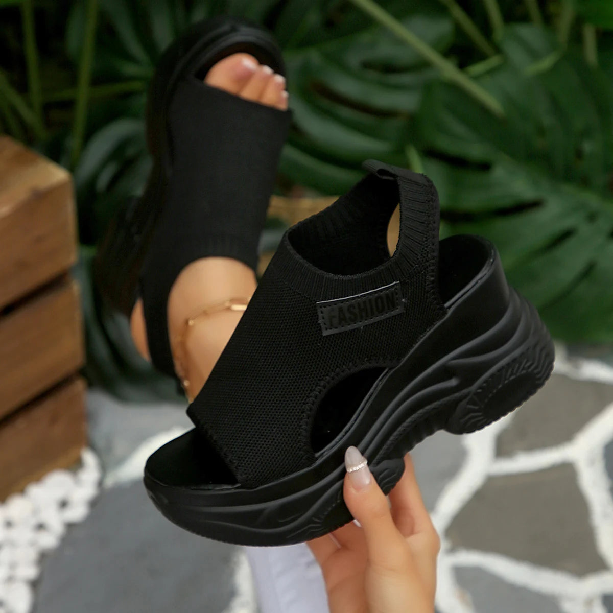 Women Sandals 2026 New Elegant Sexy Wedge Thick Soled Sandals Fashion Platform Shoes Comfortable Plus Size Beach Women Shoes Zpaxo black 41