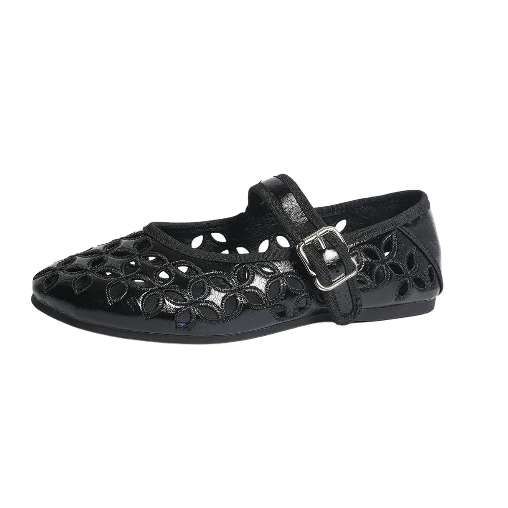 2026 Casual Fashionable Women's Summer Hollow Ladies Shoes Closed Toe