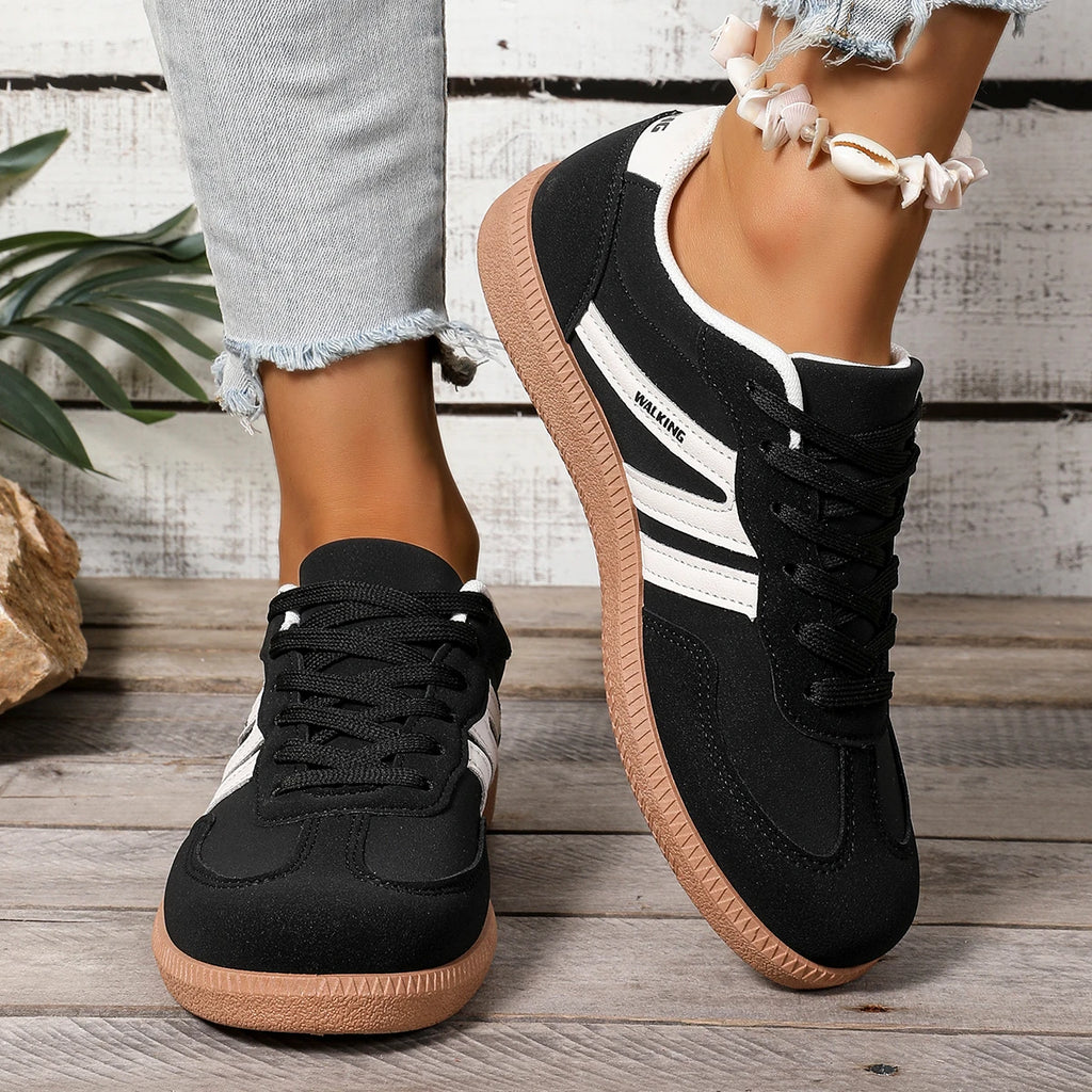 German Training Shoes Women 2025 Leather Sneakers Flat Lace-up Retro