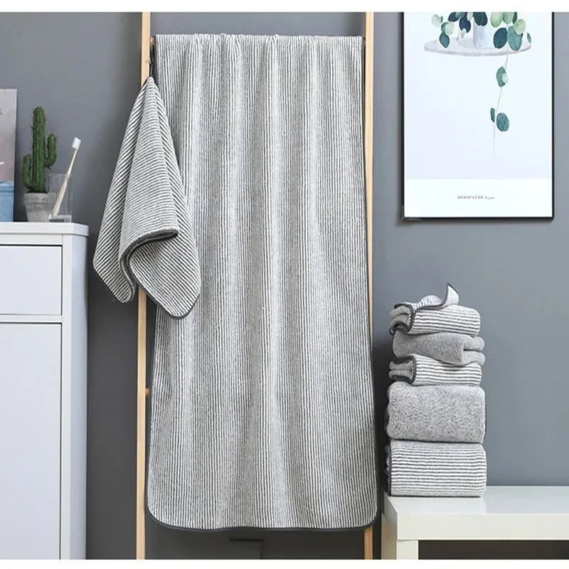 Thickened Bamboo Fiber Bath Towel – Soft & Absorbent Microfiber