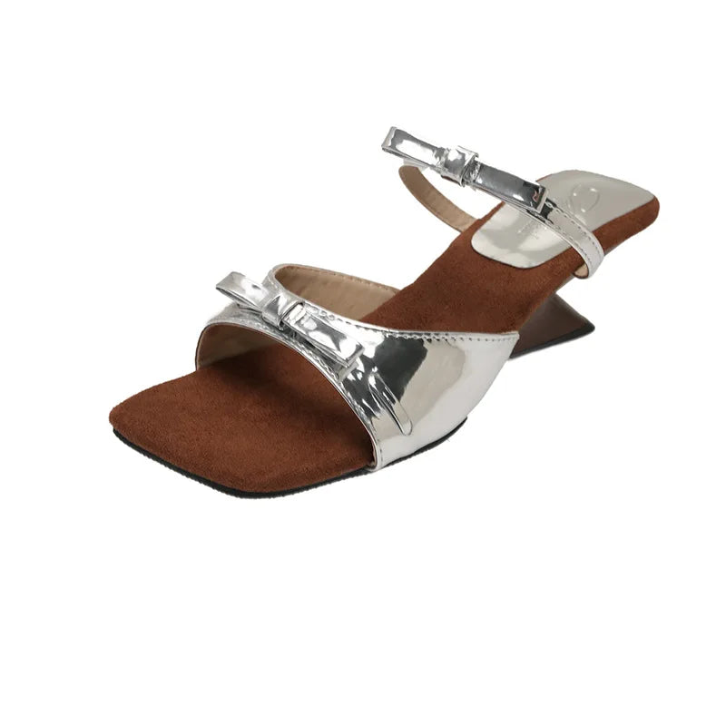 Summer Women's Shaped Slippers with Fashion Square Toe Dress Shoes Bow Pump Buckle Cute Women's Sandals 2025 Designer Flip-flops Zpaxo