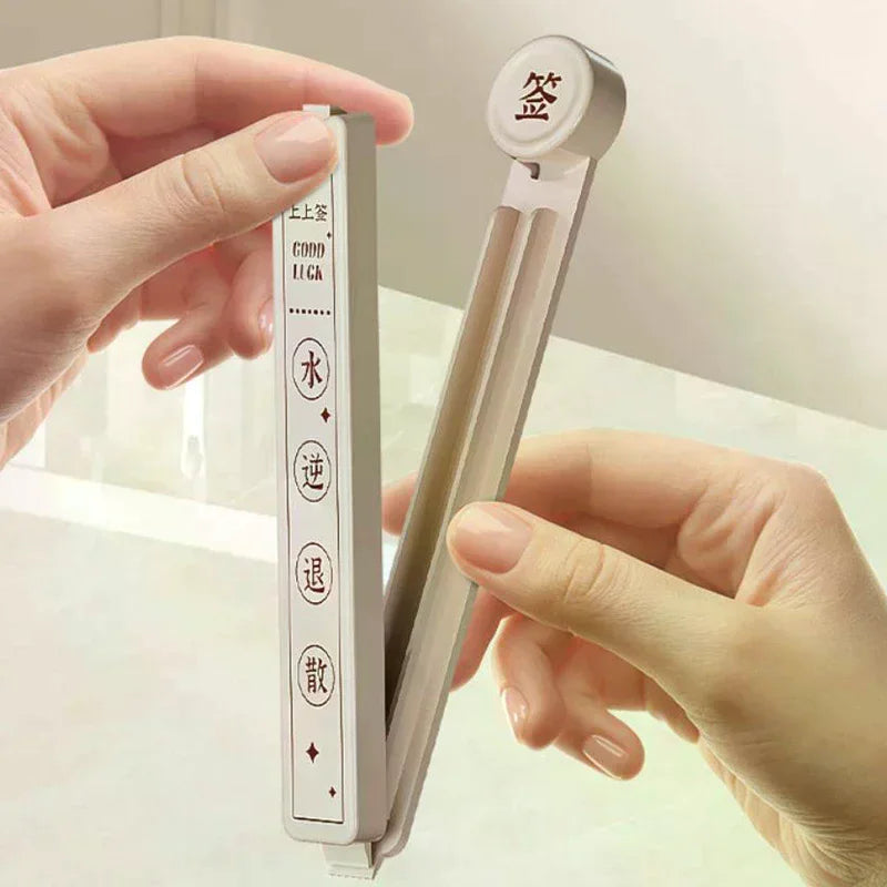 Plastic Luck Sign Sealing Clips Multifunctional Food Refrigerator Zpaxo