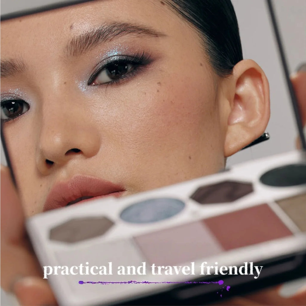 Girlcult MARTIAL WORLD COMPLEX All-in-one Face Palette Eyeshadow Zpaxo