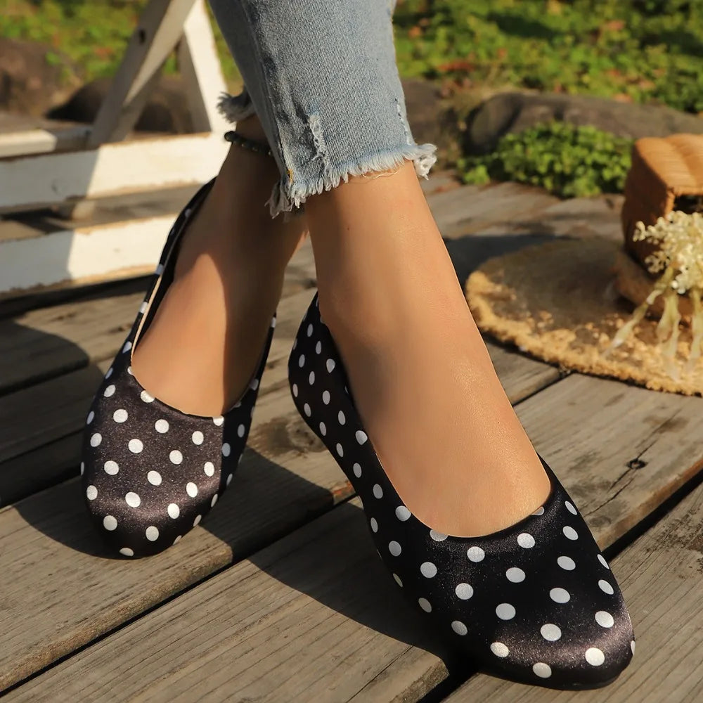 Women's Polka Dot Ballet Flats Slip Round Toe Casual Shoes Zpaxo 37 black