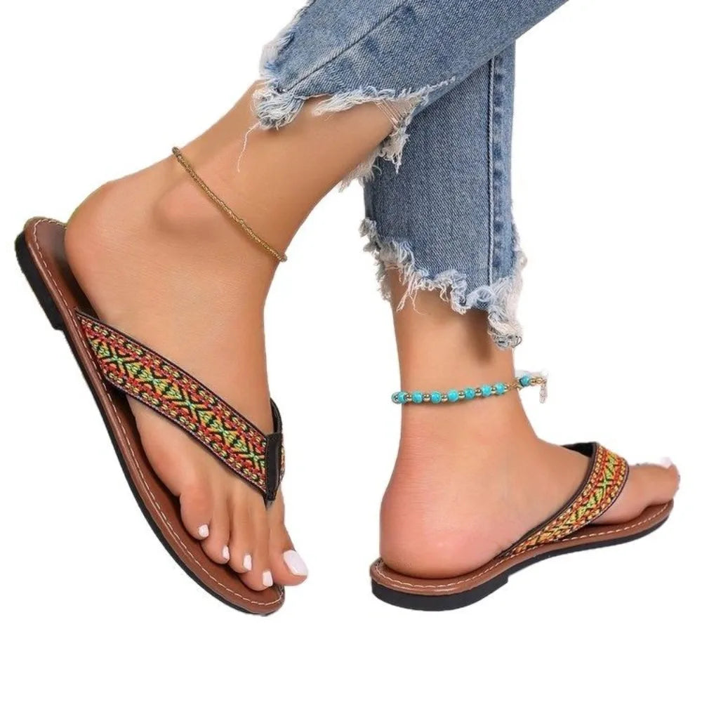 Large Flip Flops Women's Summer Fashionable Comfortable Flat Beach