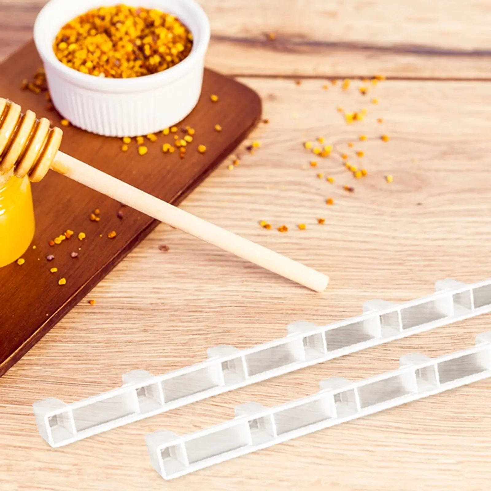 10Pcs Honeycomb Frame Spacing Strip Sturdy Plastic Bee Hive Spacers Easy Clean Beekeeping Tools Honeycomb Beekeeping Accessories Zpaxo
