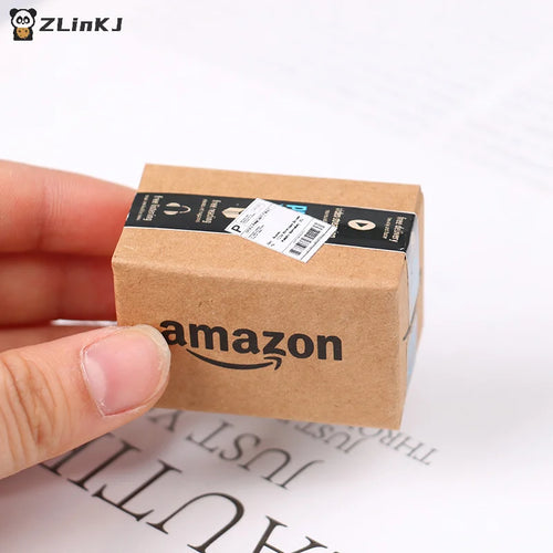 ▶1Pc 1:12 Dollhouse miniture Express box Gift Box Furniture Toys Accessories Zpaxo