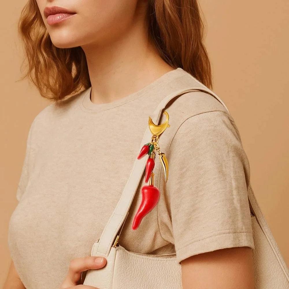 Elegant Enamel Red Chili Pendants Waterproof Stainless Steel Versatile Bag Charm Gold Heart Starfish Tassel Keychain Friends Zpaxo