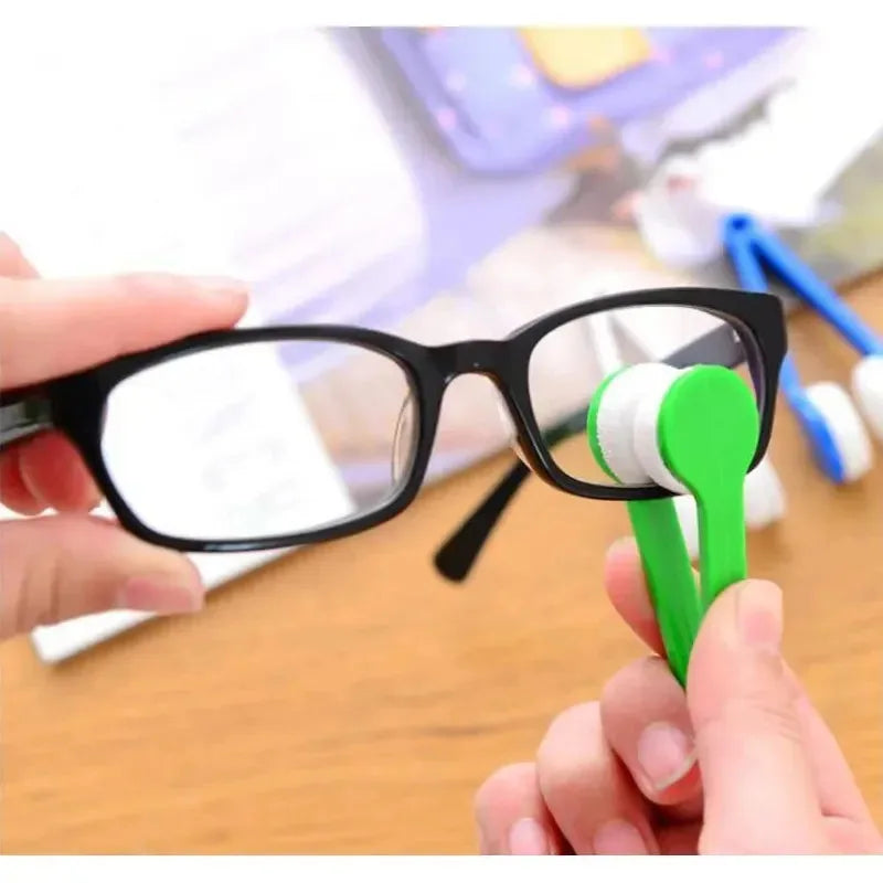 Portable Microfiber Glasses Cleaning Brush & Lens Wiper