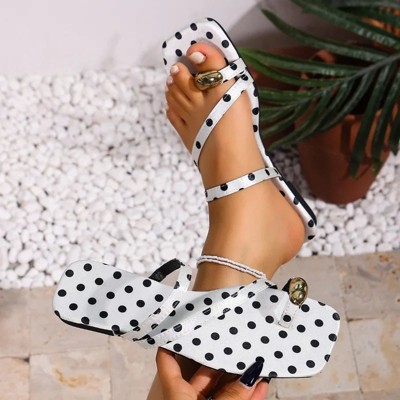 Women's Summer Toe Loop Metal Buckle Embellishment Wave Point Zpaxo