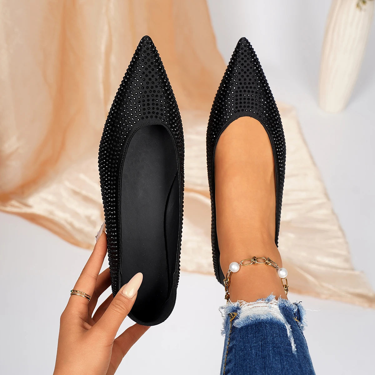 Women Flats 2026 Slip-on Rhinestone Shoes Women Shallow Mouth Pointed Toe Flat Casual Loafers Soft Leather Women Single Shoes Zpaxo black 40