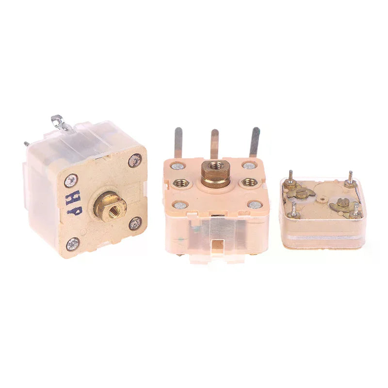 1PCS FM Radio Frequency Modulation Adjustable Capacitor Variable Capacitor 223P 224f 443DF For AM Radio Dual Capacitor Zpaxo