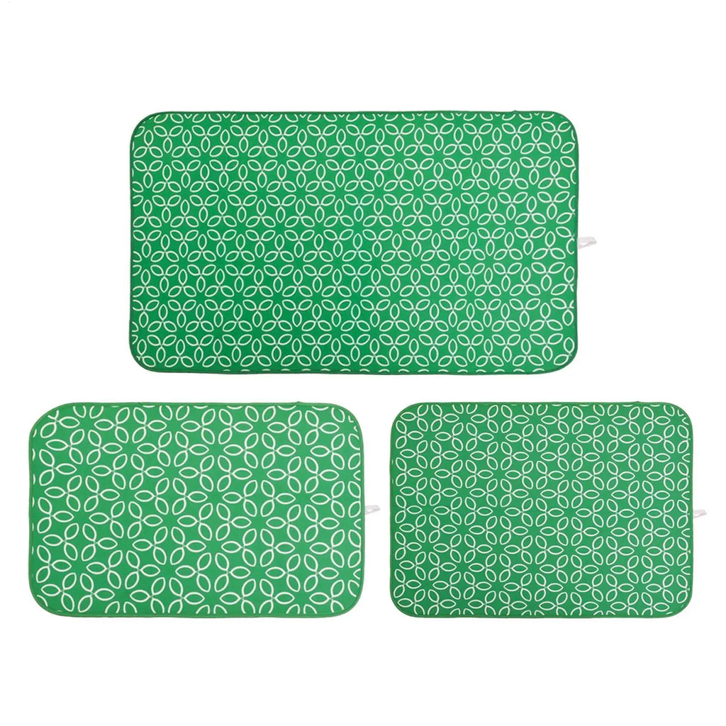 Portable Ironing Mat – Heat Resistant, Waterproof, Foldable Portable Ironing Mat Zpaxo