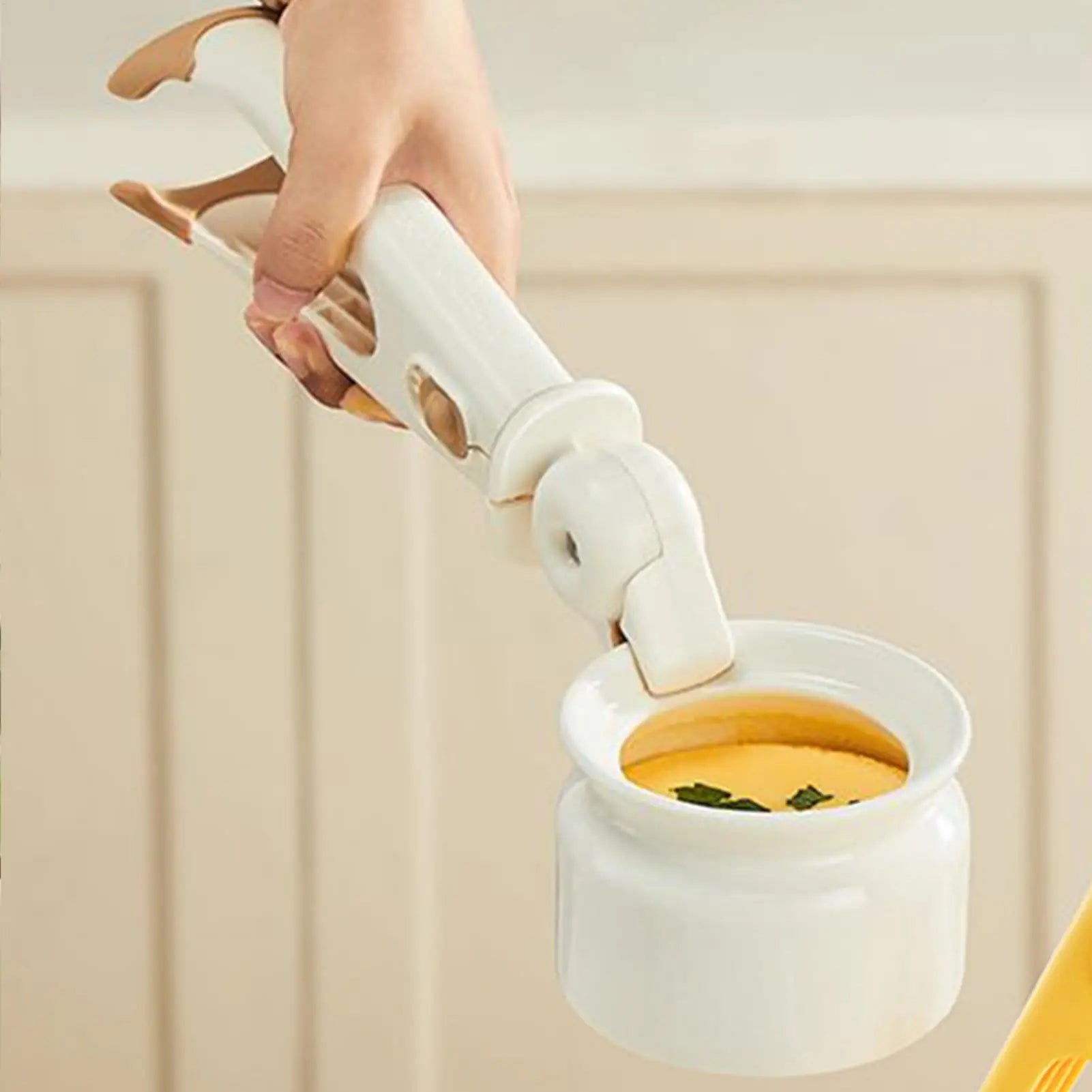 Plate Gripper Non-Slip Safe Clamp Hot Plate Grabber for Kitchen Gadgets Oven Counter Cooking Baking Air Fryer Dish Food Prep Zpaxo