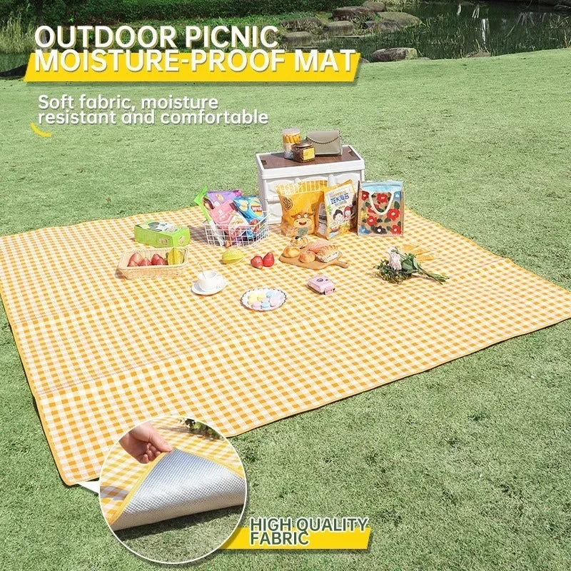 Outdoor Camping Mat, Picnic Mat, Beach Waterproof and Moisture-proof Portable Tent Sleeping Mat, Double-sided Aluminum Film Zpaxo