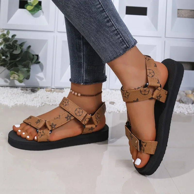 2026 Summer Women's Fashionable Flat Beach Sandals Women Outdoor Fish Zpaxo