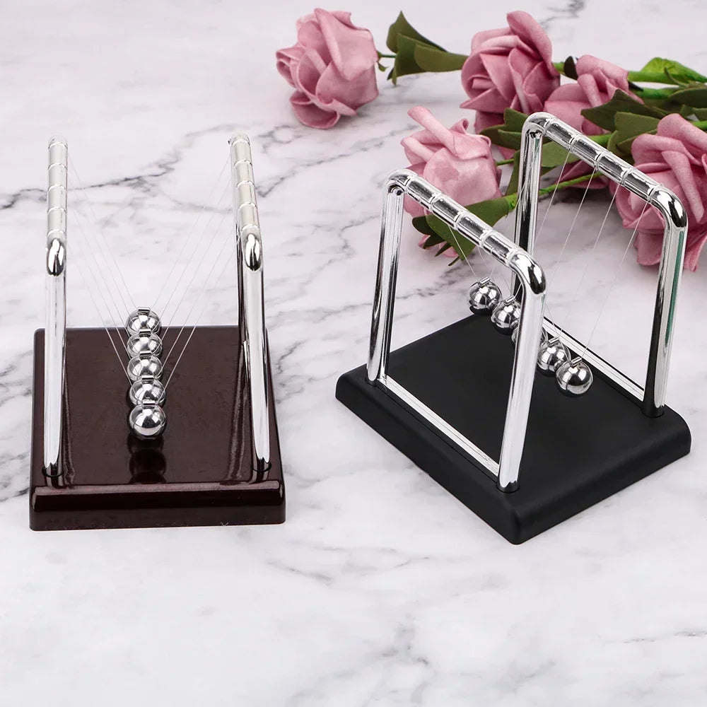 Newton's Cradle Steel Balance Ball – Physics Desk Decor Newton's Cradle Toy Zpaxo