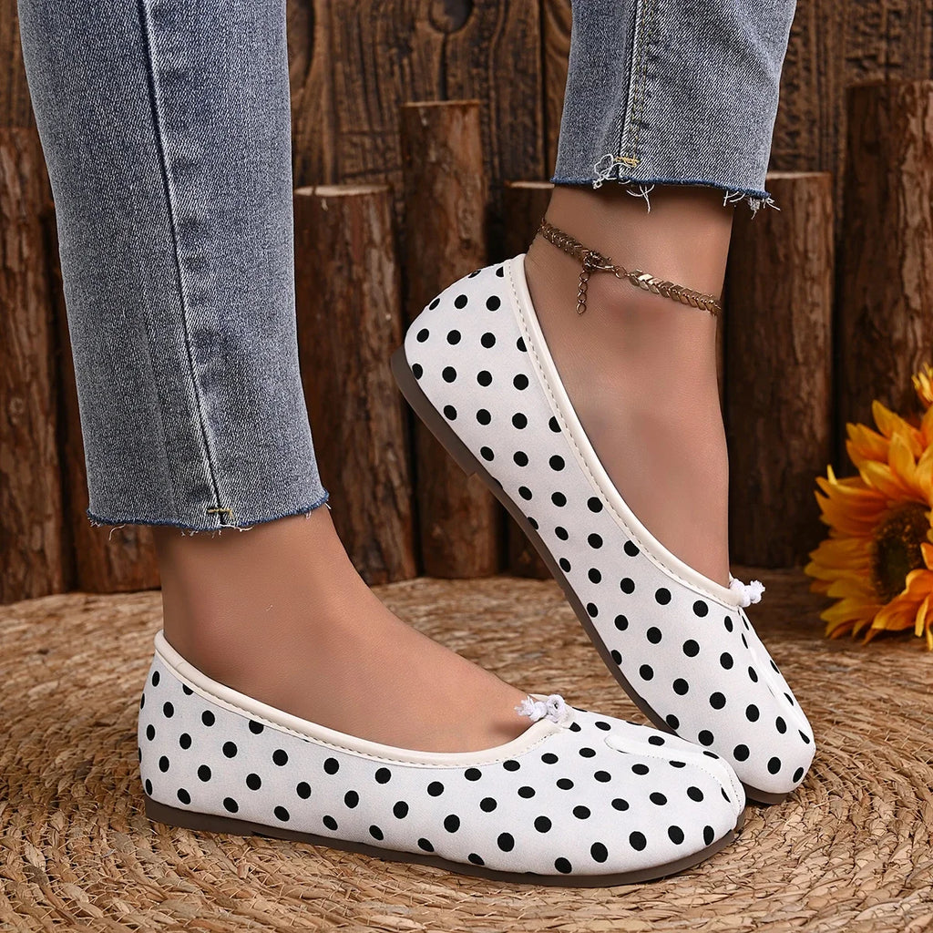Trend Women Ballet Flats 2025 New Casual Walking Loafers Comfortable Outdoor Flat Sneakers Ladies Slip-on Mary Jane Shoes Women Zpaxo