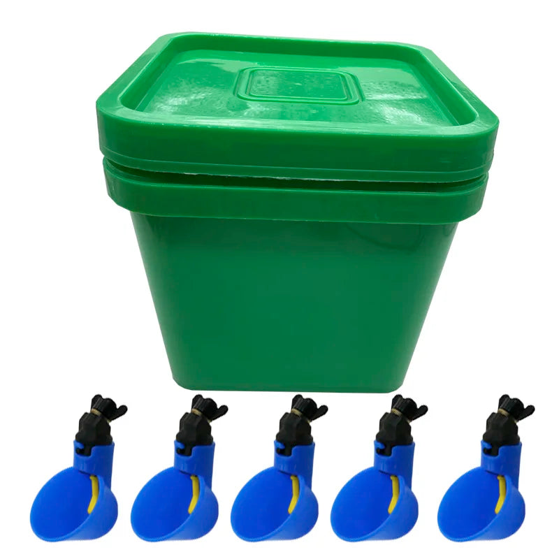 Quail Chicken Drinking Bucket Cup Portable Thickened Lid Square Pet Zpaxo green with blue