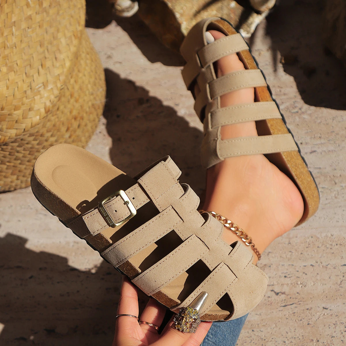 2024 Women Slippers Baotou Flat Summer Solid Designer Shoes Fashion