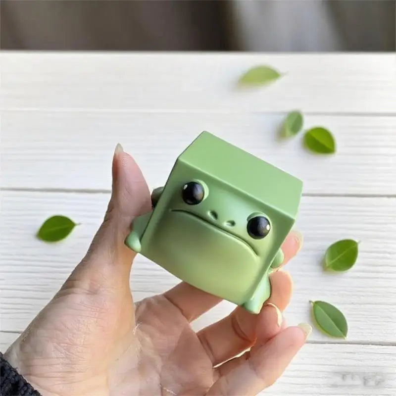 1Pcs Ugly Cute Frog Mini Statue Funny Crafts Frog Resin Figurine Garden & Home Decor Sculpture Home Office Ornament Unique Gift Zpaxo