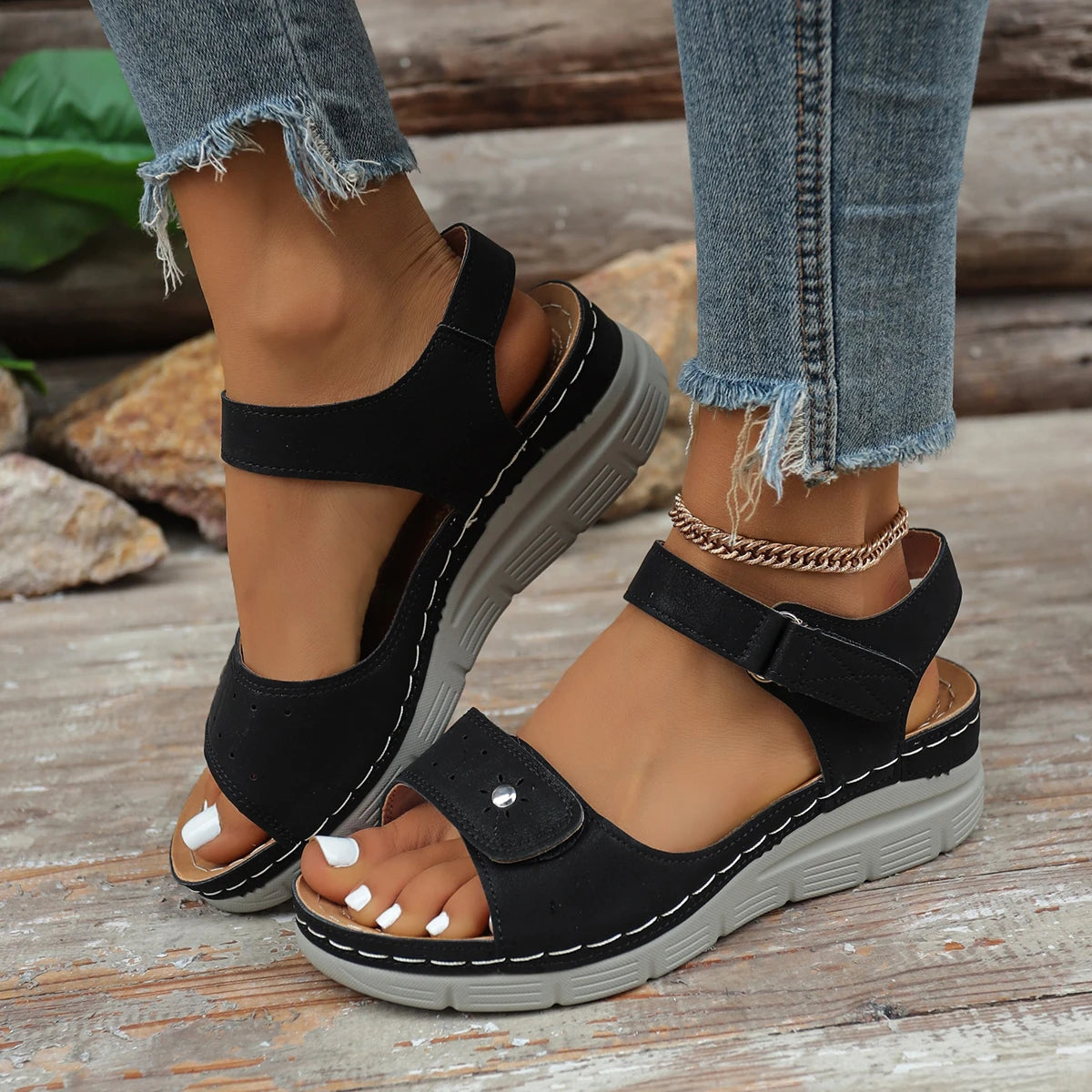 2026 New Women Sandals Fashion Wedge Sandals for Women Summer Thick Sole Non Slip Beach Shoes Woman Lightweight Platform Sandals Zpaxo