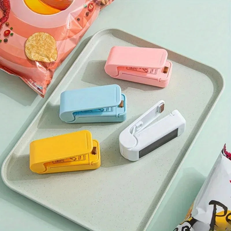 Mini Heat Bag Packaging Sealer Portable Plastic Clip Sealing Machine