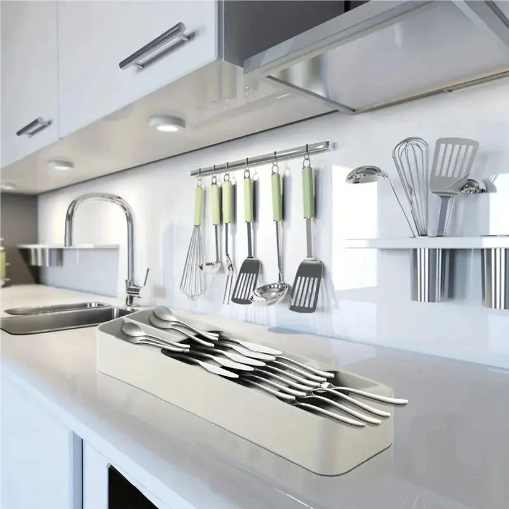 Multi-purpose Cutlery Storage Tray Cutlery Fork Spoon Compartmentalized Organizer Kitchen Drawer Categorized Storage Boxes Zpaxo