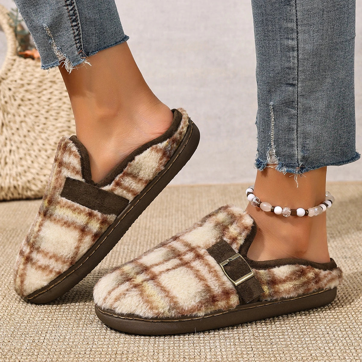 Women Slippers Fashion Outer Wear Style Women Cotton Slippers Retro Autumn Winter Warm Soft-soled Cotton Shoes Home Slides Women Zpaxo