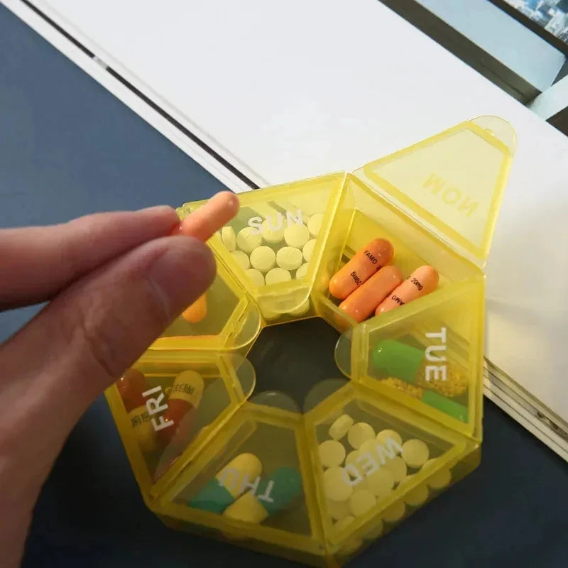 7-Day Round Pill Organizer – Mini Portable Weekly Pill Box
