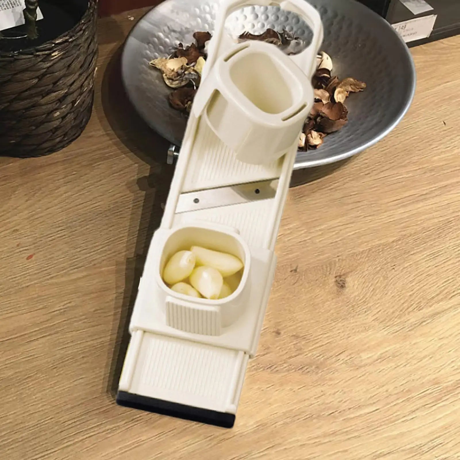 1pc Garlic Slicer Cutter Shredder 2 In 1 FunctionGarlic Presses Kitchen Gadgets Chopper Cutter Garlic Grinding Kitchen Tools Zpaxo