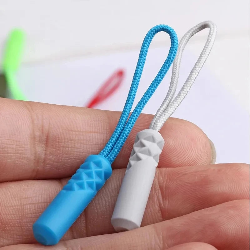 Zipper Pull Cord Replacement Clips for Bags & Jackets – 10/20pcs