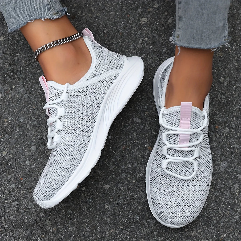 Four Seasons Fashion Casual Women's Breathable Lightweight Anti-Slip Durable Outdoor Sports Shoes Couple Running Sneakers Road Zpaxo