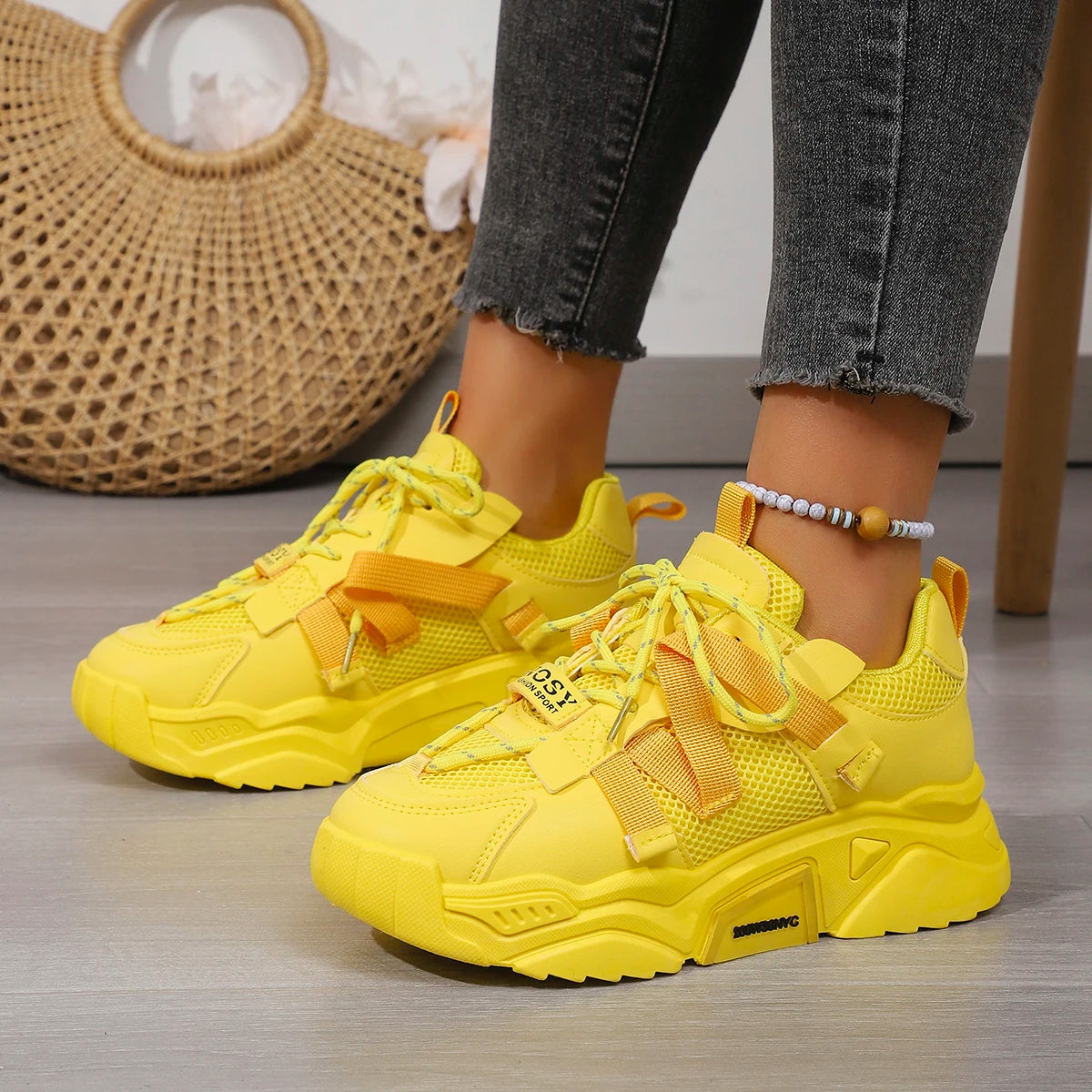 Women Casual Sneakers Thick Sole Breathable Tennis Shoes Women Lace-up New Fashion Outdoors Walking Shoes Trend Couple Sneakers Zpaxo