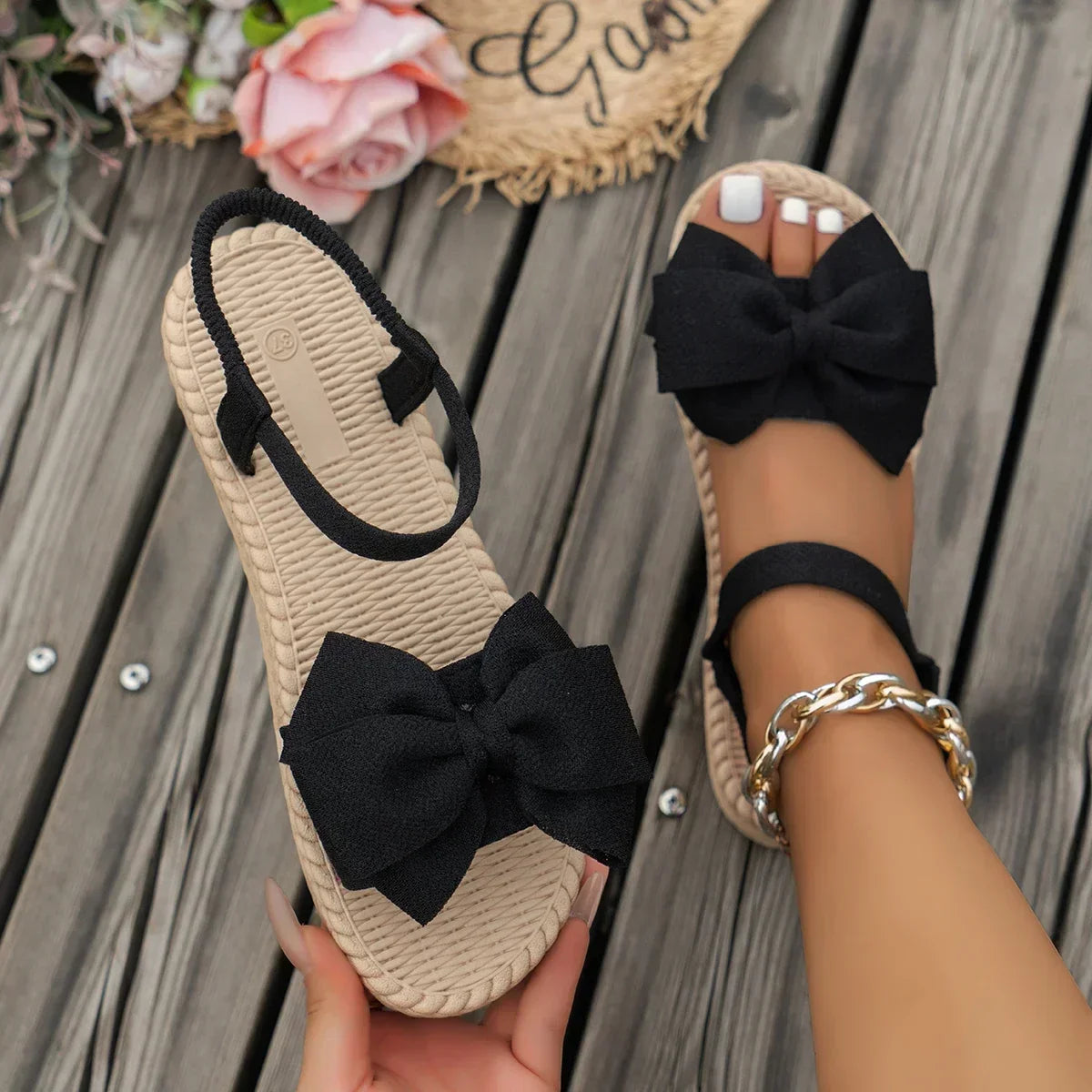Women Anti-slip Trend Sandals 2025 Summer Lightweight Fashion Beach